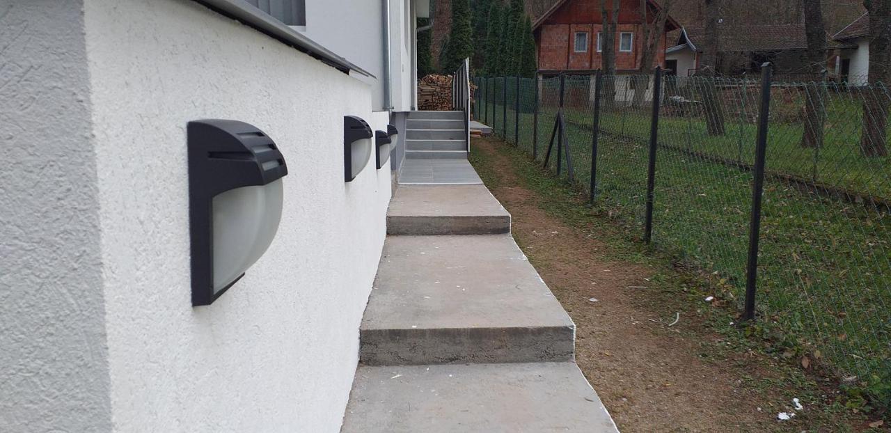 Apartmani Grza Paraćin Exterior foto