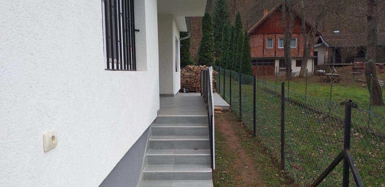 Apartmani Grza Paraćin Exterior foto