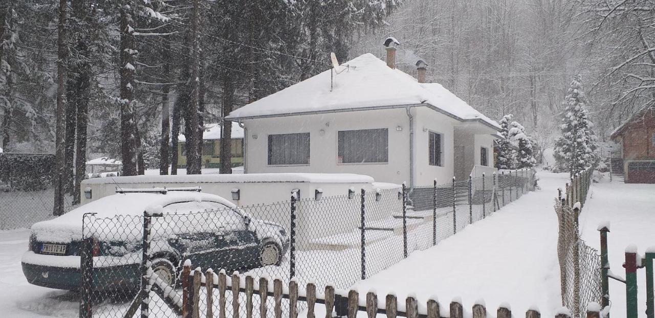 Apartmani Grza Paraćin Exterior foto